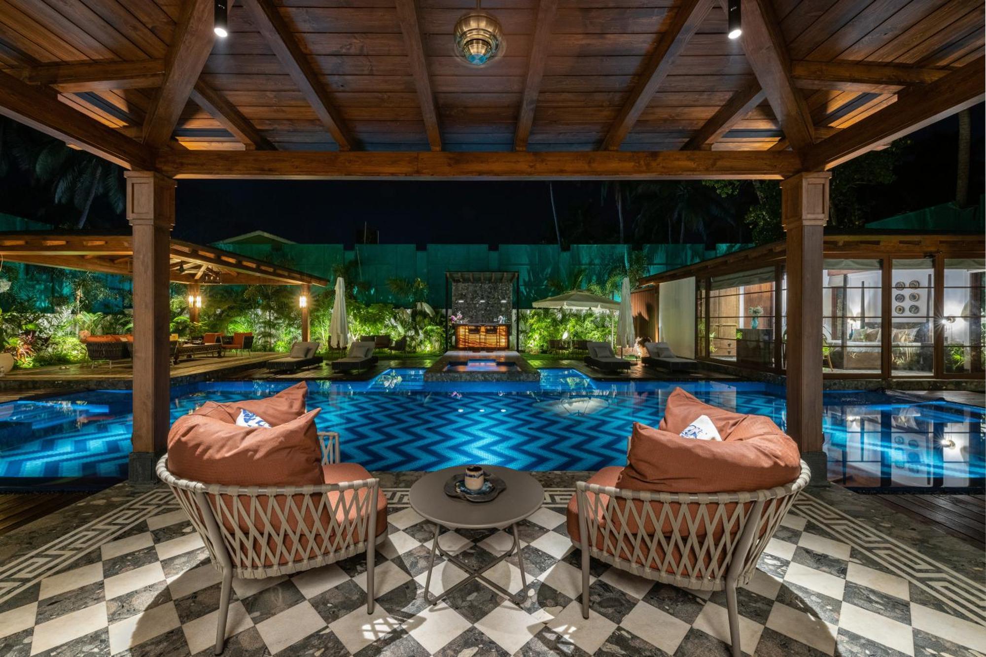 Azara Beach House - 5 Bhk Designer Villa, Candolim Beach Eksteriør billede